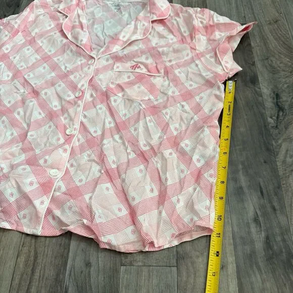 Tommy Hilfiger pink plaid pajama set - Picture 6 of 8